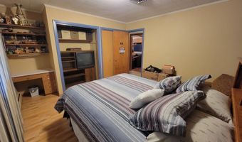 1314 N 3rd St, Aberdeen, SD 57401