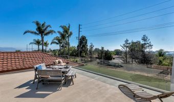 3181 Goldenspur Dr, Camarillo, CA 93010