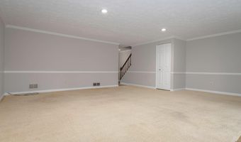 13 CARRIAGE WALK Ct, Baltimore, MD 21234
