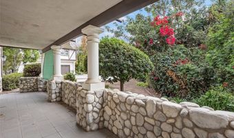 2114 Vista Valle Verde Dr, Fallbrook, CA 92028