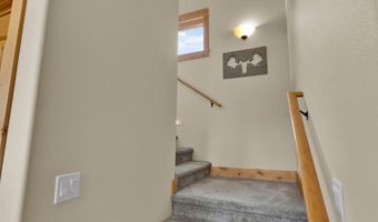 85 Bellflower Ct, Blanchard, ID 83804