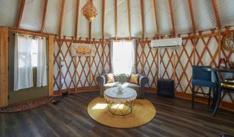 151 S NOMAD Way, Big Water, UT 84741
