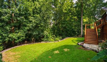 216 Wendhurst Ct, Apex, NC 27502