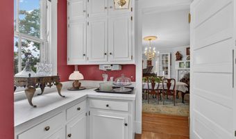 12 Dyal St, Baxley, GA 31513