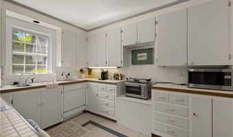 701 Bellevue Ave, Newport, RI 02840