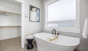 1391 NW Ochoa Dr, Bend, OR 97703