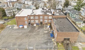 86 Whittier St, Bridgeport, CT 06605