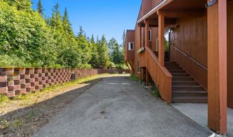 11411 Snowline Dr, Anchorage, AK 99507