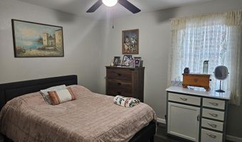 1705 Lakeview Dr, Ava, MO 65608