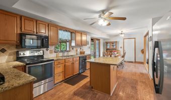 8 WORTHAM Ct, Bear, DE 19701