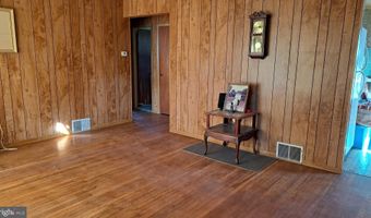 1214 HALL Ave, Abington, PA 19001