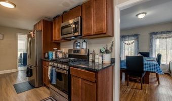 40 Falmouth St, Attleboro, MA 02703