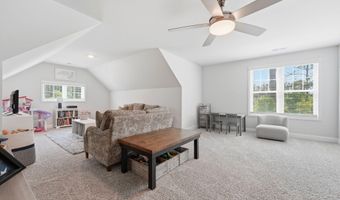 166 Fontana Lake Rd, Aberdeen, NC 28315