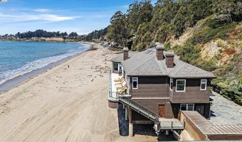 797 Las Olas Dr, Aptos, CA 95003