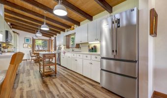 101 Lakeview Park Dr, Angel Fire, NM 87710