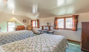 356 Pleasant St, Brighton, VT 05846