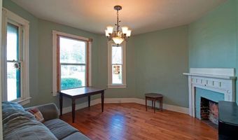 162 N Monroe St, Alderson, WV 24910