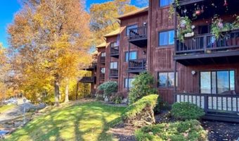 5 Davos Dr 8, Alloway, NJ 07462