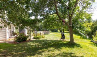W2567 RIDGEBROOK Court, Appleton, WI 54915