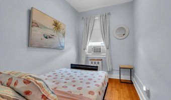 8 Deal Lake Ct, Asbury Park, NJ 07712