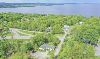 189 Northport Ave, Belfast, ME 04915