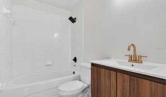 7705 NOTTINGHILL SKY Dr, Apollo Beach, FL 33572