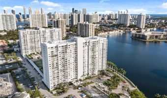 2801 NE 183rd St 2116W, Aventura, FL 33160