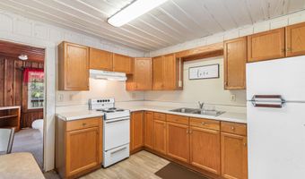 112 S Rosemary Ave, Andrews, SC 29510