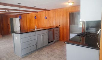 1307 Sunnyhill Dr, Camden, SC 29020