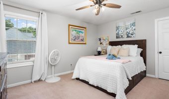 65 CAMELOT Ln, Anniston, AL 36207