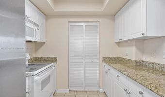 19501 W Country Club Dr 912, Aventura, FL 33180