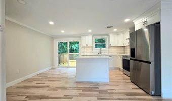 513 Knotty Oak Rd, Coventry, RI 02816