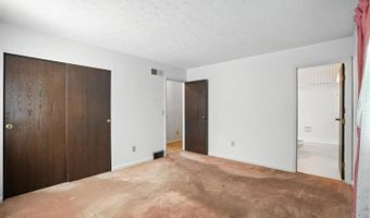1749 Doresa Pl, Cincinnati, OH 45238