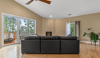 461 Waterline Rd, Ashland, OR 97520