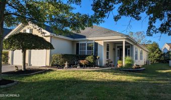 15 Five Bridges Ct, Barnegat, NJ 08005