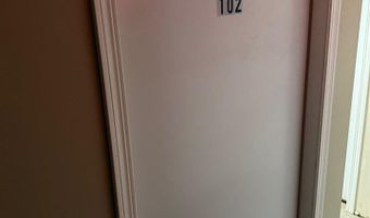 251 Vine St 102, Riverside, IA 52327