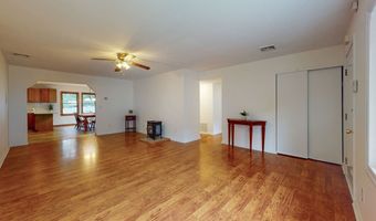 20 Hickory St, Danbury, CT 06810