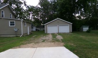 204 Hawthorne St, Alma, MI 48801