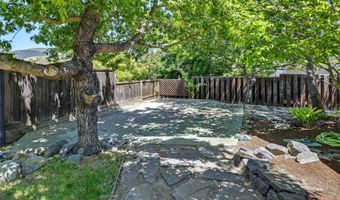 772 St Andrews Cir, Ashland, OR 97520
