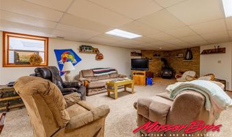 136 McCullough Dr, Cody, WY 82414
