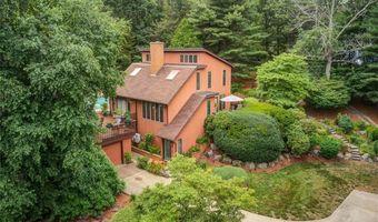 4 Wilbur Rd, Lincoln, RI 02865