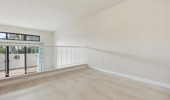 5715 Baltimore Dr 23, La Mesa, CA 91942