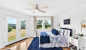 6575 Summer Shade Rd, Beaumont, KY 42124