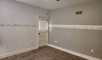 205 N Hundley St, Albany, MO 64402
