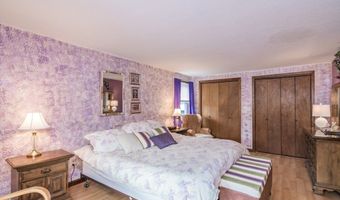 22 Beech Hill Rd, Agawam, MA 01030