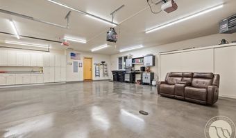 6090 Masters Blvd, Billings, MT 59106