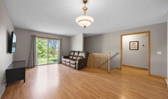 10390 64th St NE, Albertville, MN 55301