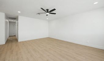 562 E HONDO Ave, Apache Junction, AZ 85119