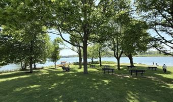 94 Kernwood Ave, Beverly, MA 01915