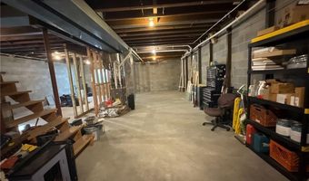 3112 N 155th St, Basehor, KS 66007